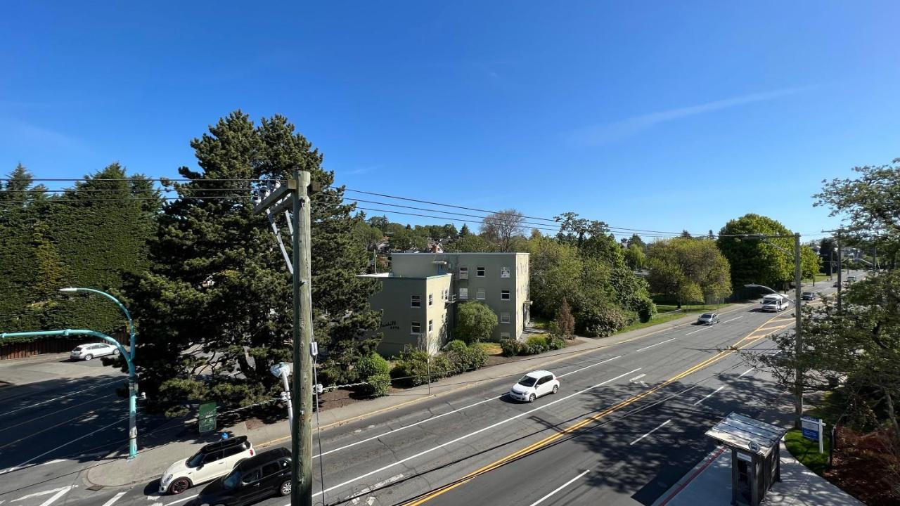 Hillside Oasis By Iris Properties! Victoria Kültér fotó